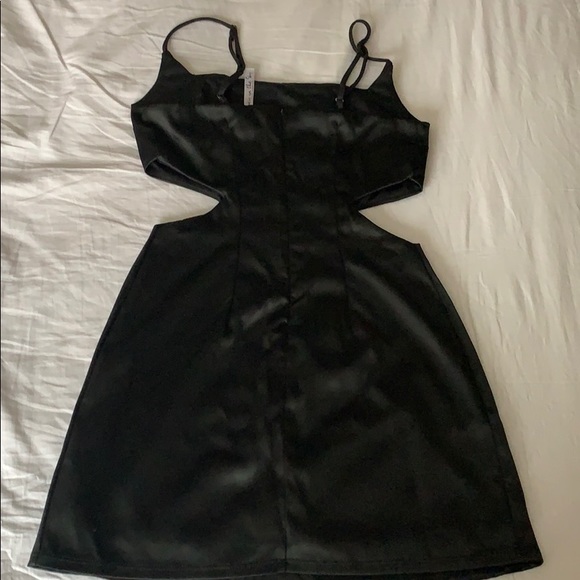 Alina Satin Hourglass Dress in Black - Picture 5 of 8